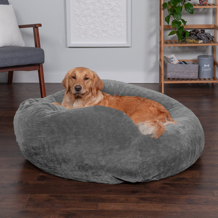 Plush ball outlet dog bed